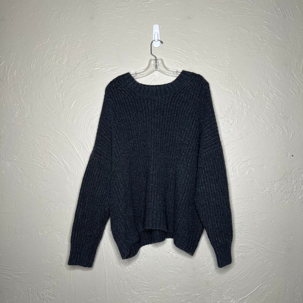 American Eagle Outfitters Chunky Knit Sweater - Size XL